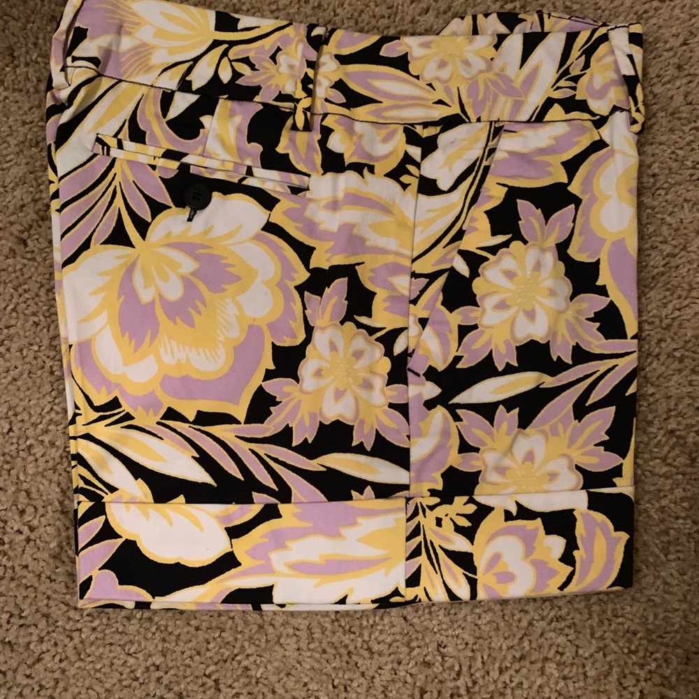 NY&C- multi color short